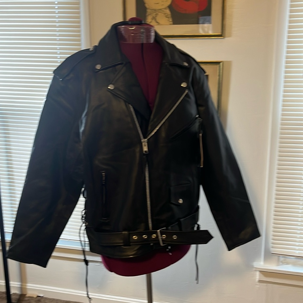 Men’s xxl new with tags real leather motorcycle jacket black